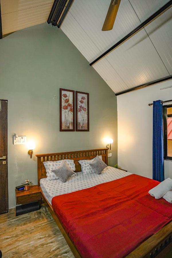 קארג'אט Ninad Homestays מראה חיצוני תמונה